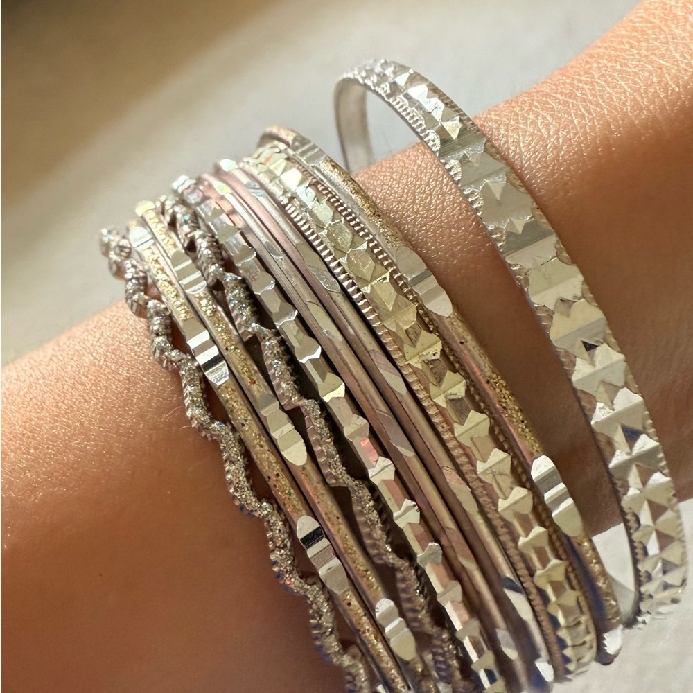 Elegant Silver-Tone Bangle Bracelet Set